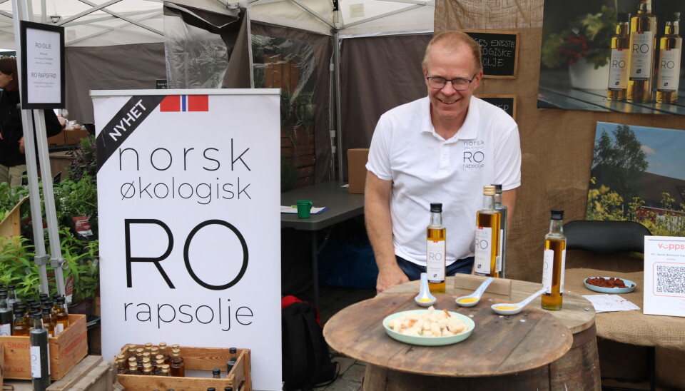 Ståle Solberg eier Norsk Økoraps på Degernes i Rakkestad, sammen med Thorbjørn Lund. Selskapet står bak produksjonen av RO rapsolje og var én av flere øko-produsenter under Matstreif. RO er en økologisk kaldpresset rapsolje, fremstilt av rapsfrø fra norske gårder, som tilbys i flere smaksretninger.