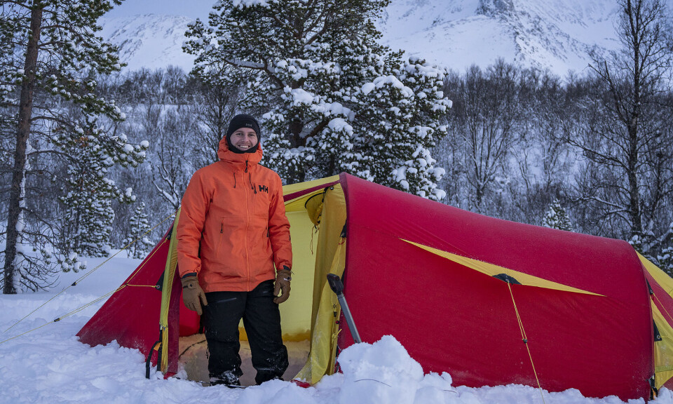 Én av tre hater vinteren