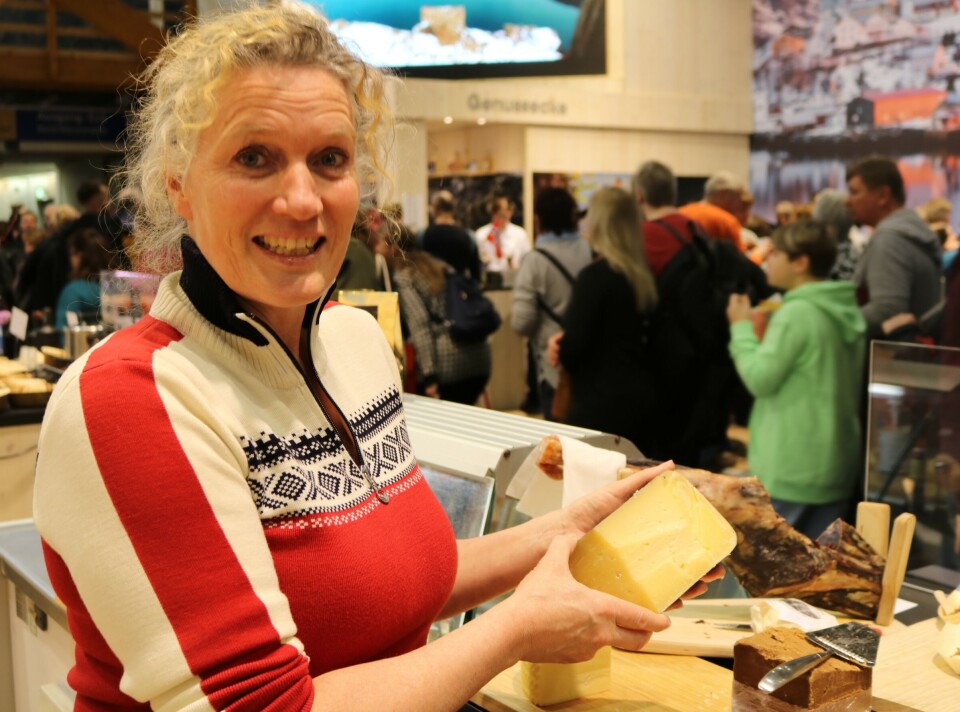 Nynke van Schaik fra Myrdal gård ysteri, her fotografert under den internasjonale mat- og reiselivsmessen Grüne Woche i Berlin i 2023. Hun har deltatt flere ganger.