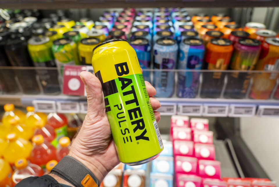 Battery Pulse er en av mange energidrikker på det norske markedet. Snart skal det bli aldersgrense for salg av den. Battery Pulse er en av mange energidrikker på det norske markedet. Snart skal det bli aldersgrense for salg av den.