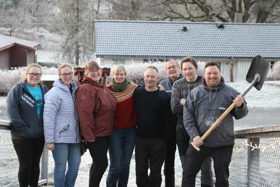 Ikke noe å si på denne gjengens pågangsmot. Fra venstre Åshild Charlotte Monsø (ordfører), Marianne Lunåsmo, Margrethe Figved, Ellen Marie Syse, Thomas Harris (1. vara), Ståle Støen, Ola Lie og Tor Jacob Solberg. Ikke noe å si på denne gjengens pågangsmot. Fra venstre Åshild Charlotte Monsø (ordfører), Marianne Lunåsmo, Margrethe Figved, Ellen Marie Syse, Thomas Harris (1. vara), Ståle Støen, Ola Lie og Tor Jacob Solberg.