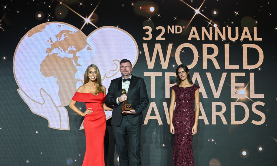 Hertz kåret til årets ledende leiebilselskap